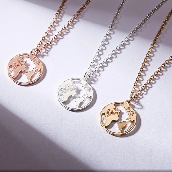 World Map Silver Necklace - Picture 4 of 5